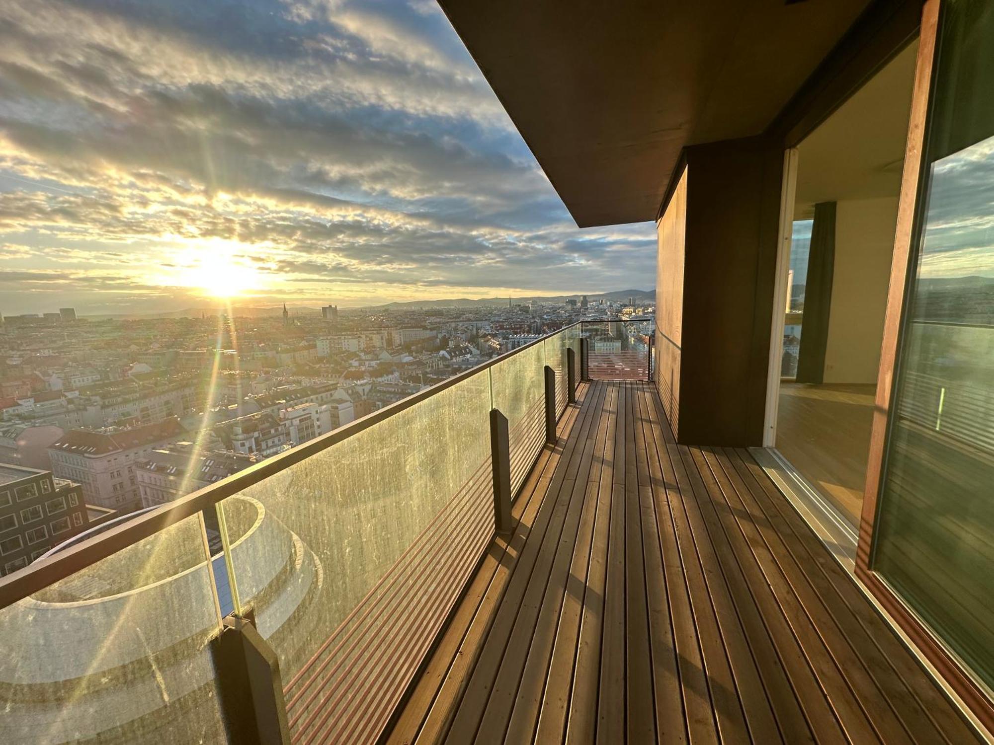 Panorama Sky Apartment I Rooftop Pool I Metro Station Vienna Exterior photo